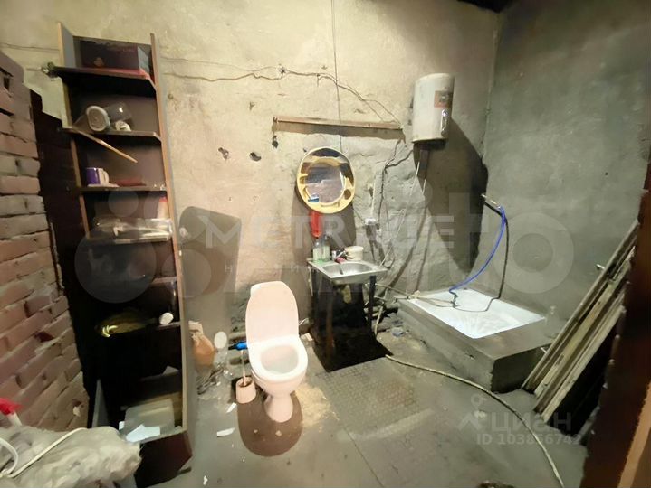 Продам помещение свободного назначения, 1000 м²