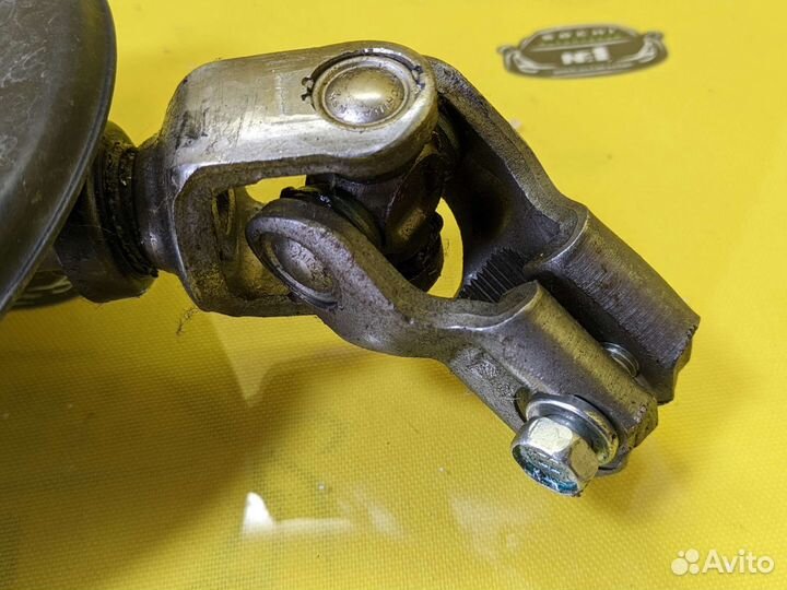 Рулевой вал Toyota Sequoia