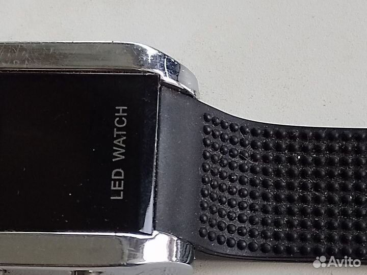 Часы светодиодные nike