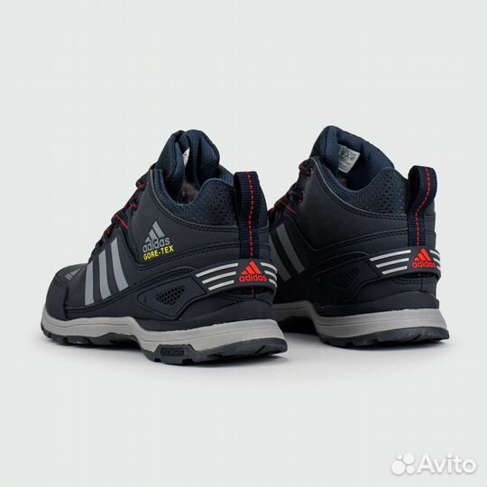 Кроссовки Adidas Climaproof