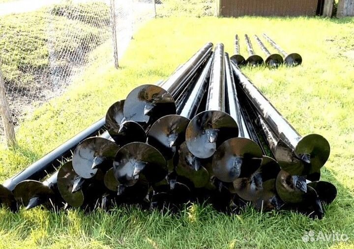 Винтовые сваи и оголовок