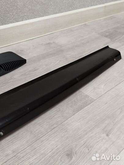 Пластик капота Ваз