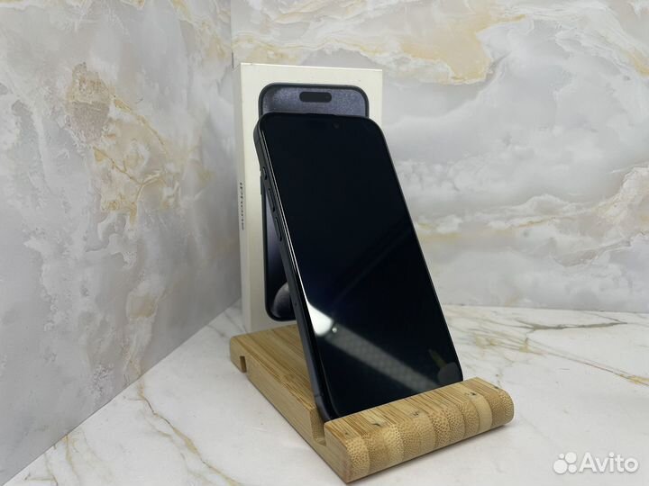 iPhone 15 Pro, 256 ГБ