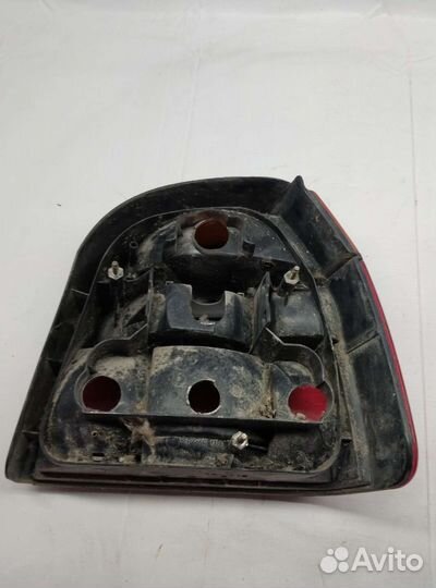 Фонарь задний Volkswagen Golf 3