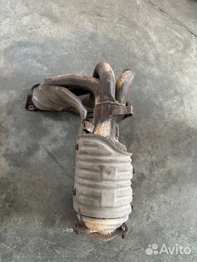 Коллектор на Тойота camry 2,4 AT