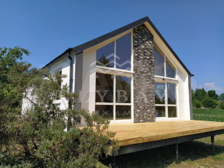 Дом 83 м² на участке 5,6 сот.