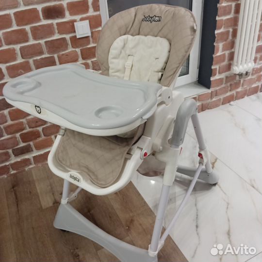 Стульчик для кормления babyton