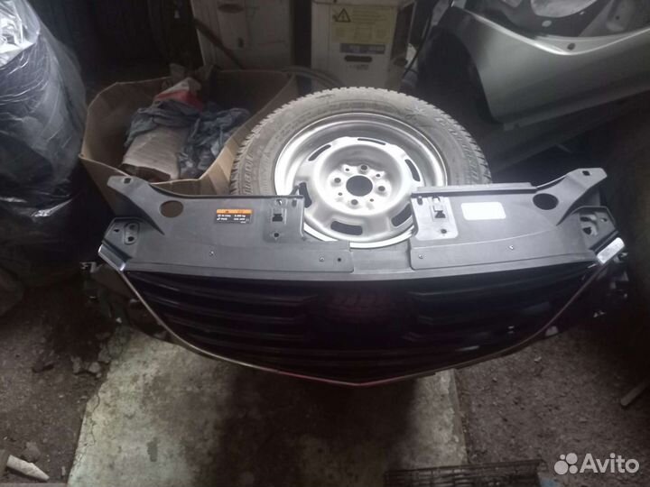 Решетка передняя Мазда сх5 рестайл 2015-2017г