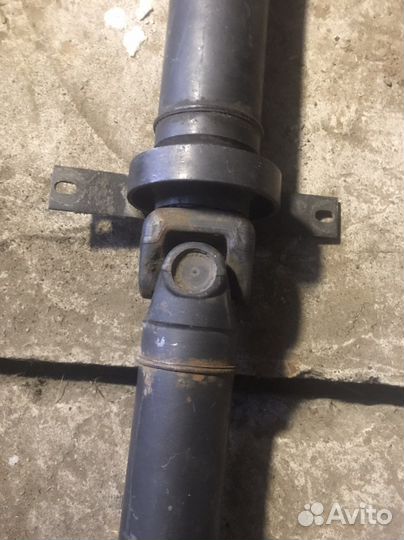 Карданный вал Audi A8 D2/4D 2000 4D0 521 101 N