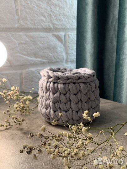 Вязаные корзинки ручной работы