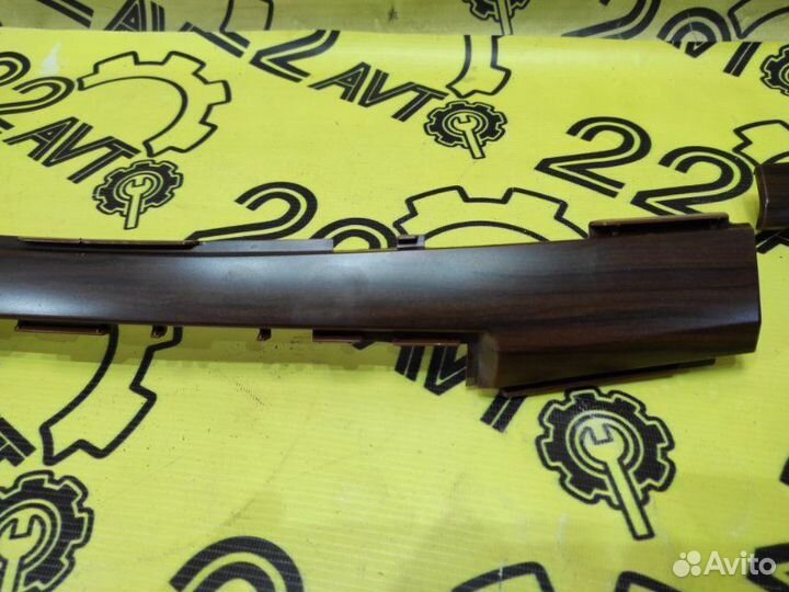 Накладка на торпедо декоративная Nissan Teana J32