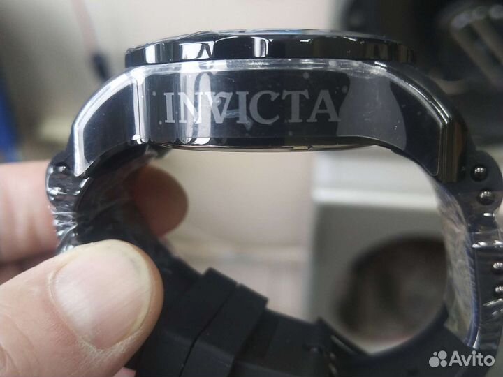 Мужские наручные часы invicta