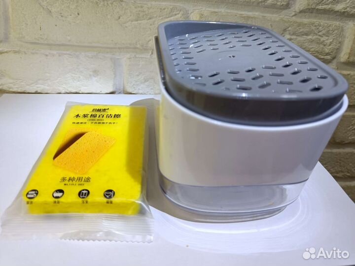 Кухонный дозатор диспенсер