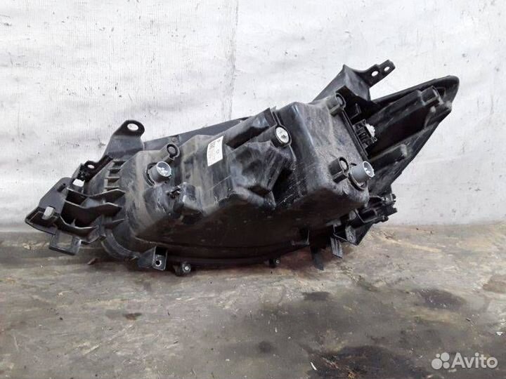 Фара правая Mazda CX-5