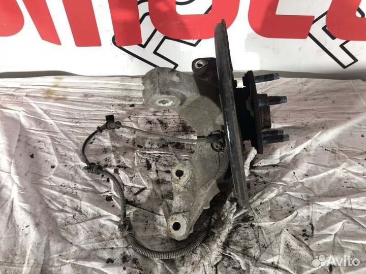 Кулак поворотный передний левый Opel Astra J До