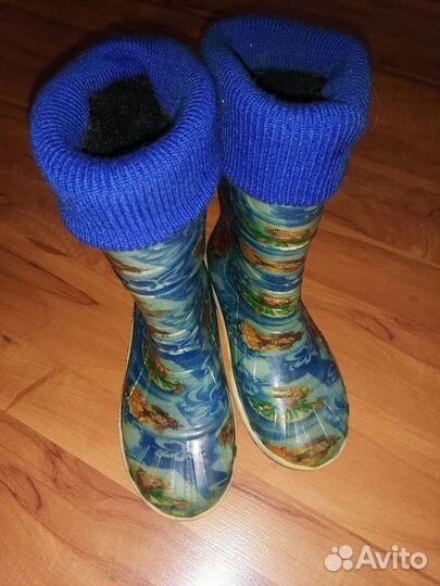 Резиновые сапожки