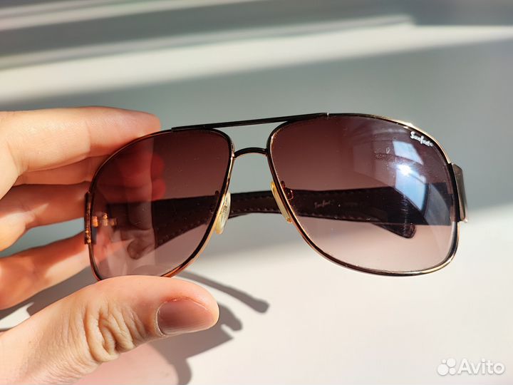 Солнцезащитные очки