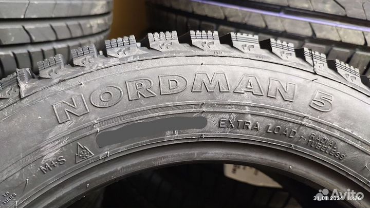 Nokian Tyres Nordman SX3 185/60 R15 88T