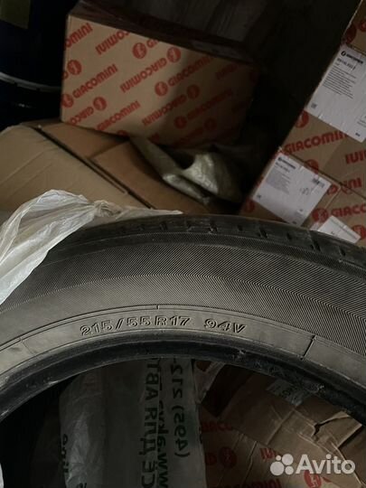 Yokohama 125T 215/55 R17 94V