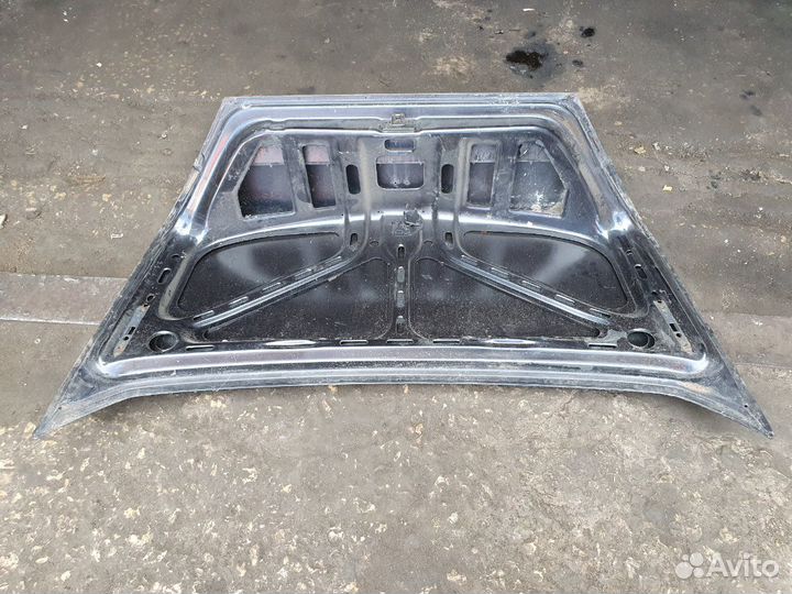 Крышка багажника Мерседес W124