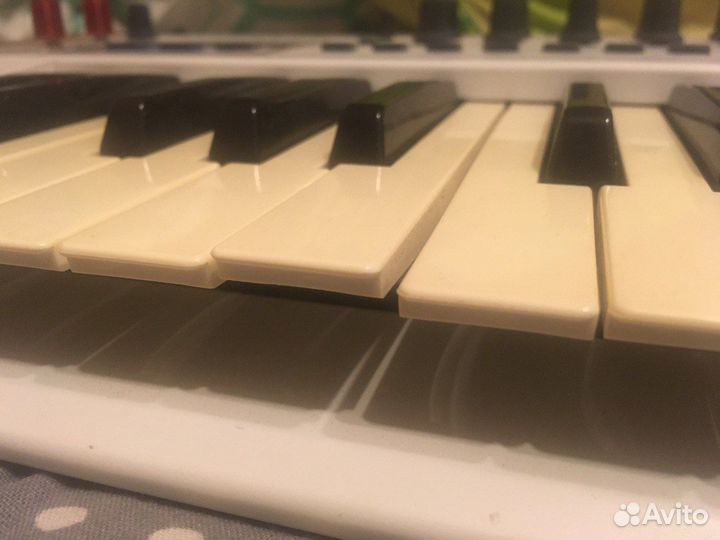 Мидиклавиатура Arturia keylab 49