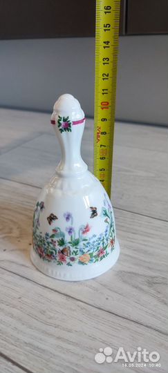 Фарфоровый колокольчик Royal Doulton
