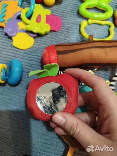 Погремушки пакетом tiny love chicco lilliputiens