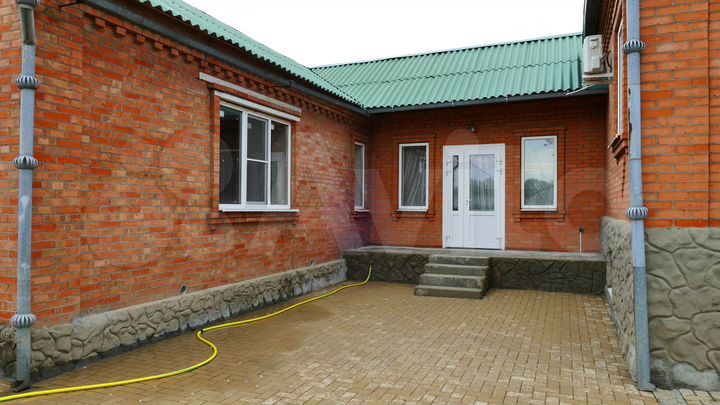 Дом 200 м² на участке 10 сот.