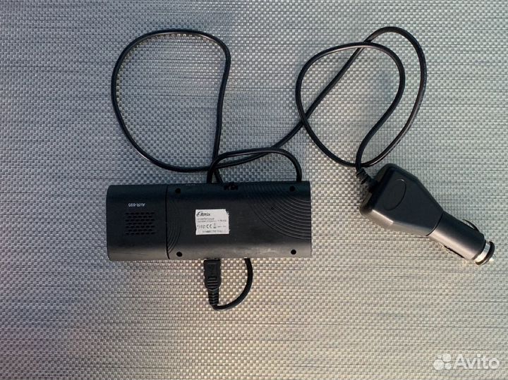 Видеорегистратор Ritmix AVR-695