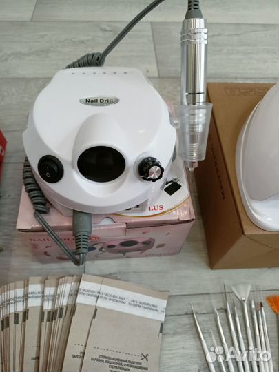 Набор для маникюра с аппаратом