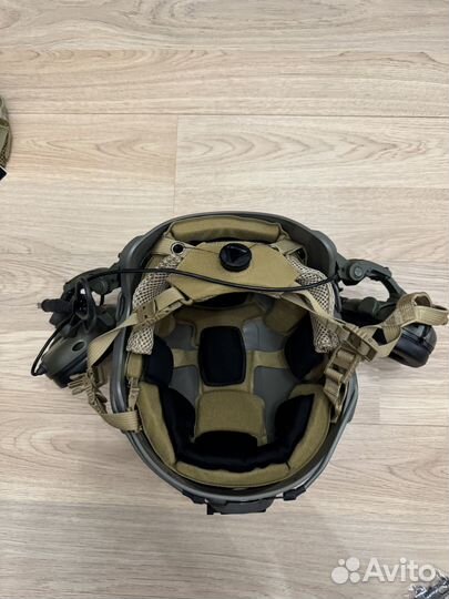 Шлем FMA в сборке