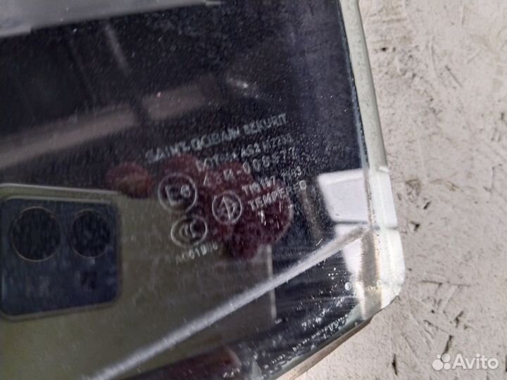 Стекло двери задней левой Mazda 3 BK седан