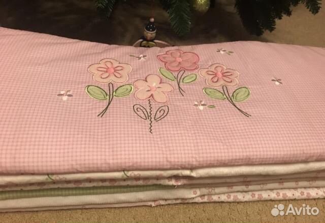 Новые красивые бортики в кроватку весь периметр