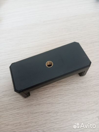 Зажим для телефона на штатив