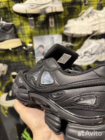 Adidas raf simons ozweego 3 black