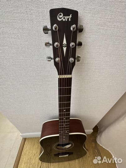 Акустическая гитара Cort