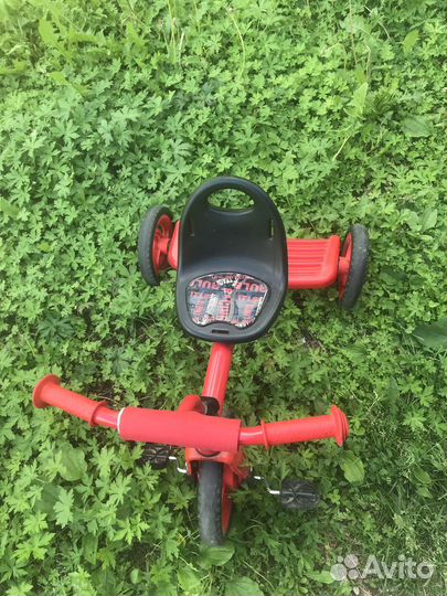 Детский велосипед трехколёсный