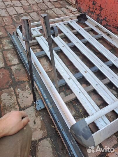 Багажник на крышу