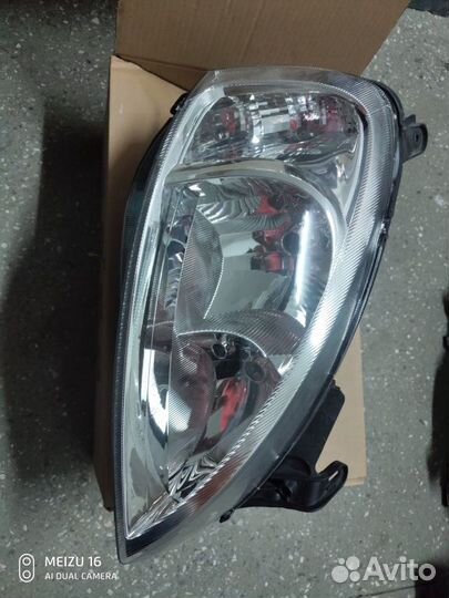 Фара правая opel corsa-C 2004-2006 новая оригинал