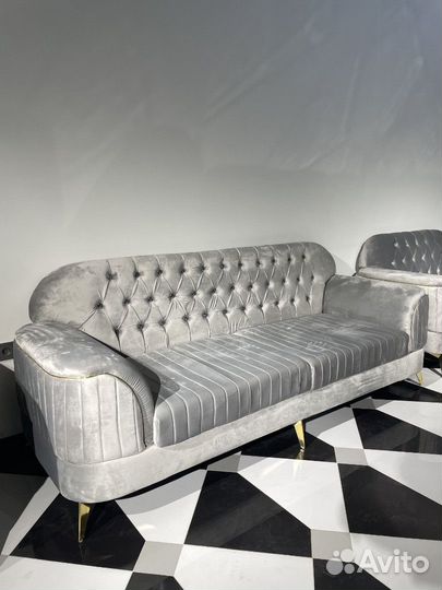 Диван с креслами