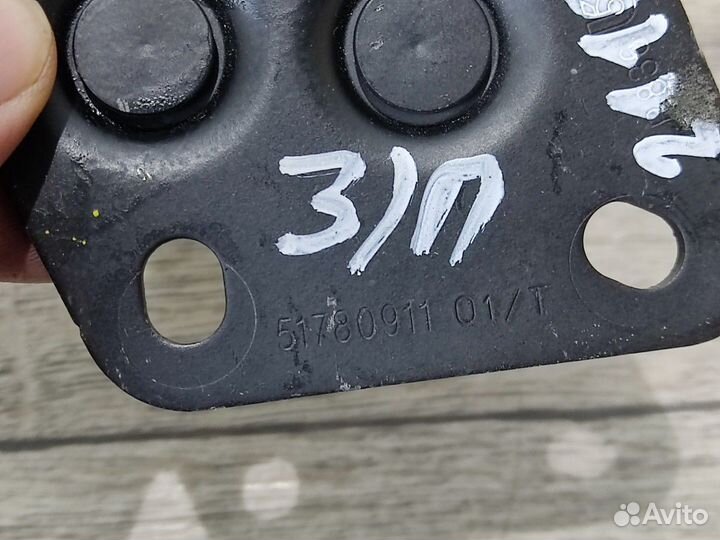 Замок спинки сидений Bravo Браво 2