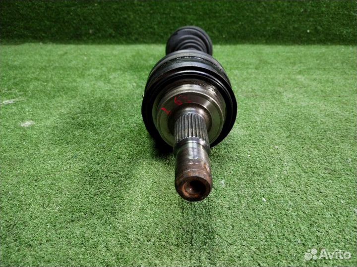 Привод (полуось) передний Toyota Land Cruiser