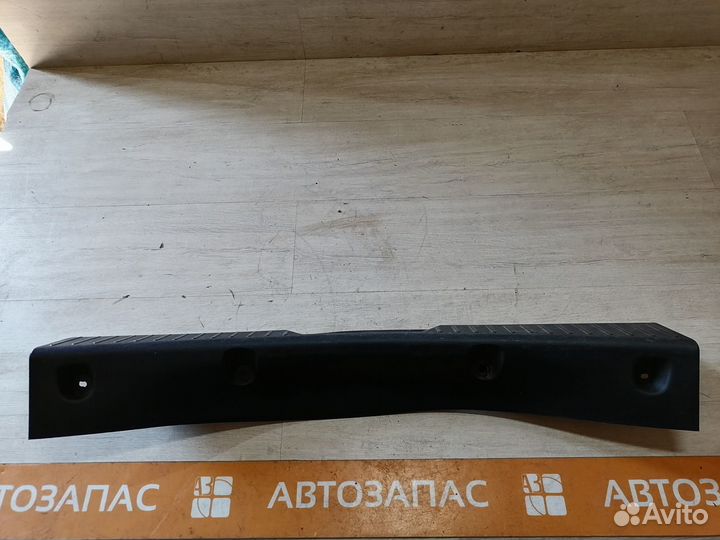 Обшивка задней панели Ford Kuga 2 Куга 2