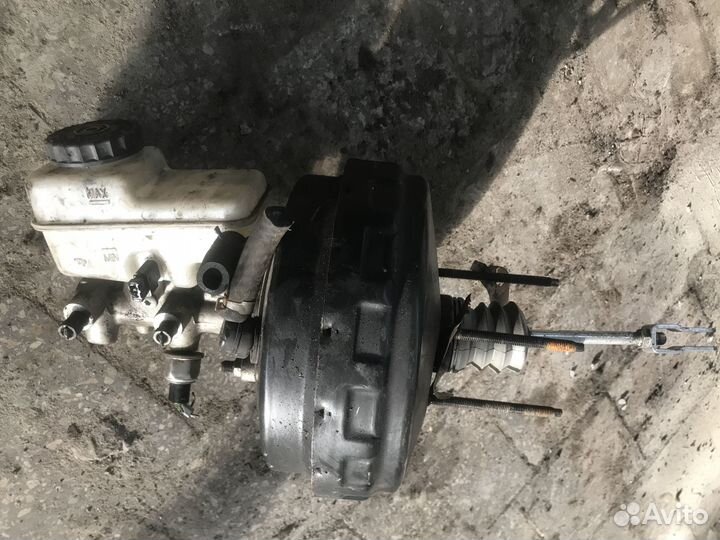 Вакуумный усилитель тормозов Nissan Pathfinder R51