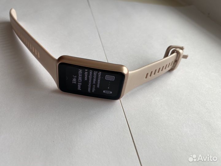 Xiaomi ми бенд 7