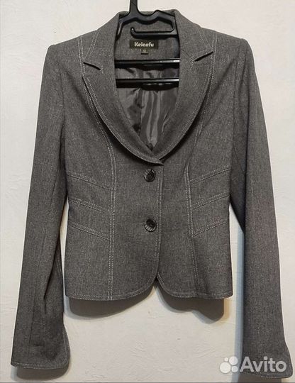 Костюм тройка