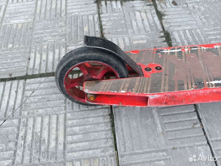 Трюковой самокат кастом парк