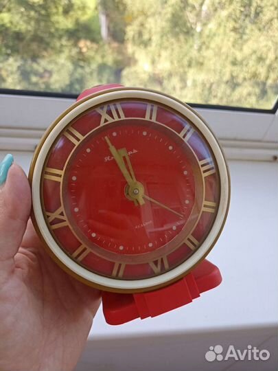 Часы янтарь 4 камня