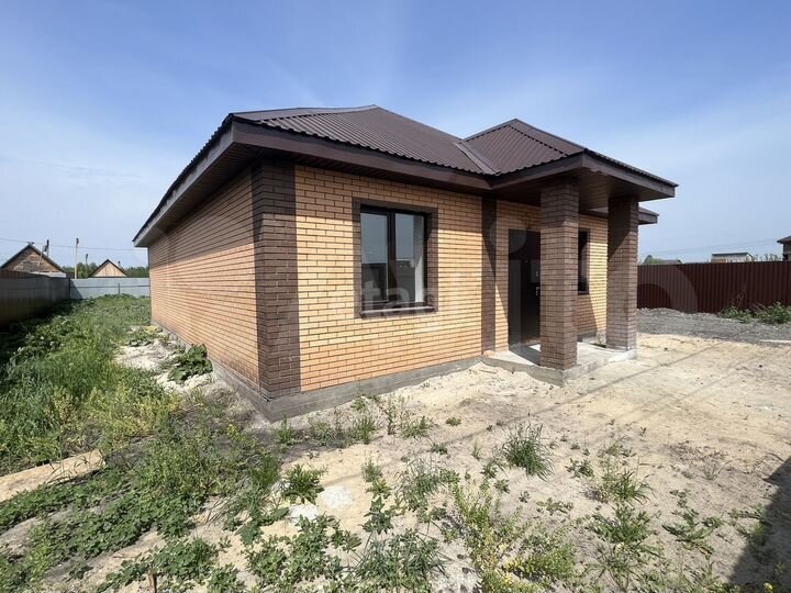 Дом 96,8 м² на участке 8,1 сот.