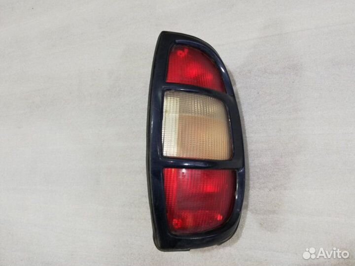 Фонарь задний правый Chevrolet Niva 2002-2020